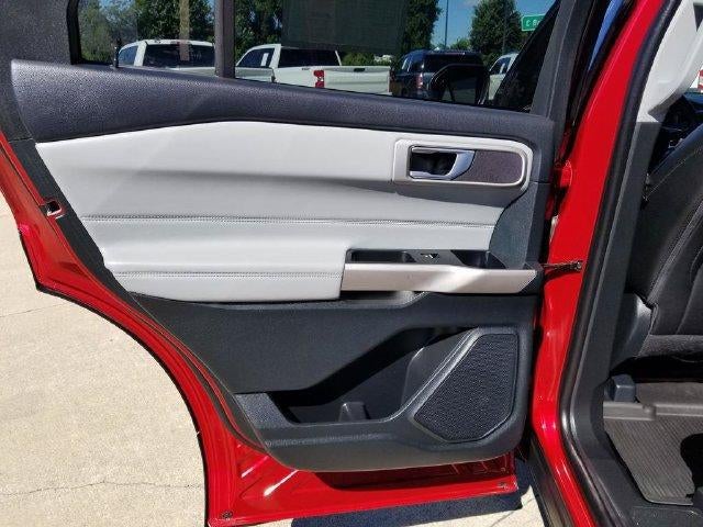 2024 Ford Explorer XLT 4WD