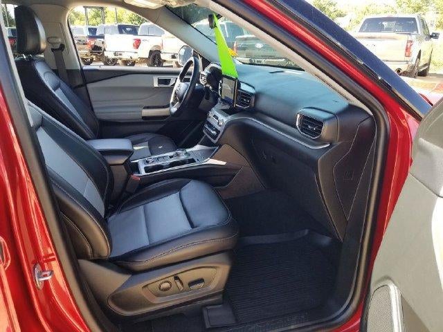 2024 Ford Explorer XLT 4WD