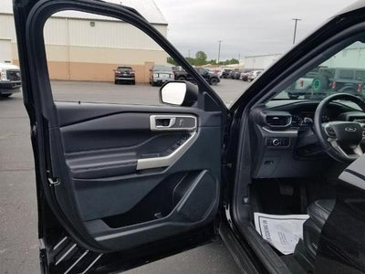 2023 Ford Explorer XLT 4WD
