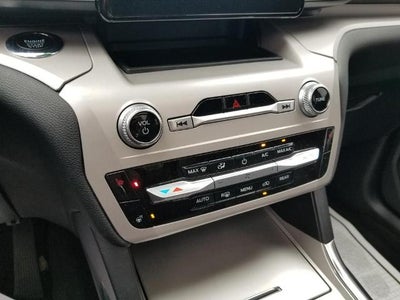 2023 Ford Explorer XLT 4WD