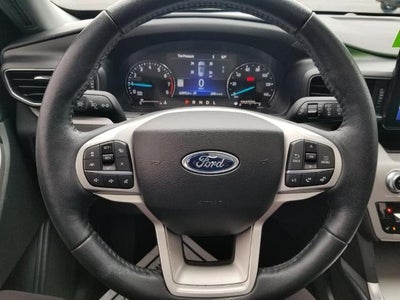 2023 Ford Explorer XLT 4WD