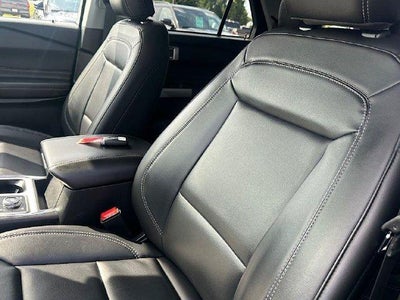 2023 Ford Explorer XLT 4WD