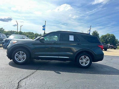 2023 Ford Explorer XLT 4WD