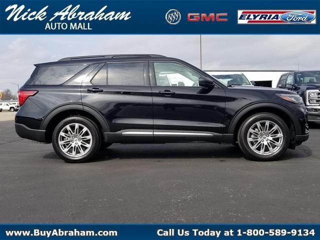 2025 Ford Explorer Active 4WD