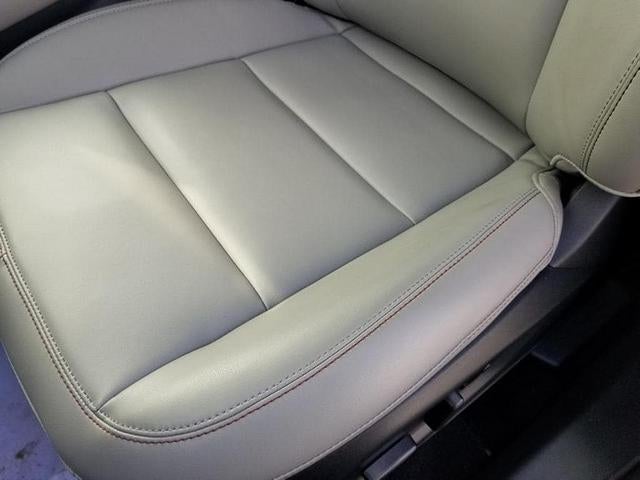 2025 Ford Explorer Active 4WD