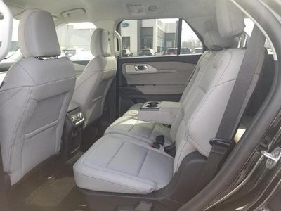 2025 Ford Explorer Active 4WD