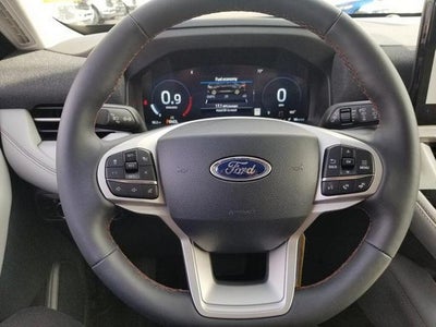 2025 Ford Explorer Active 4WD
