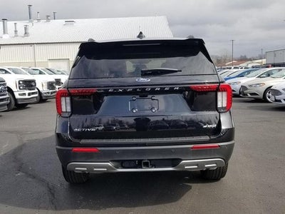 2025 Ford Explorer Active 4WD