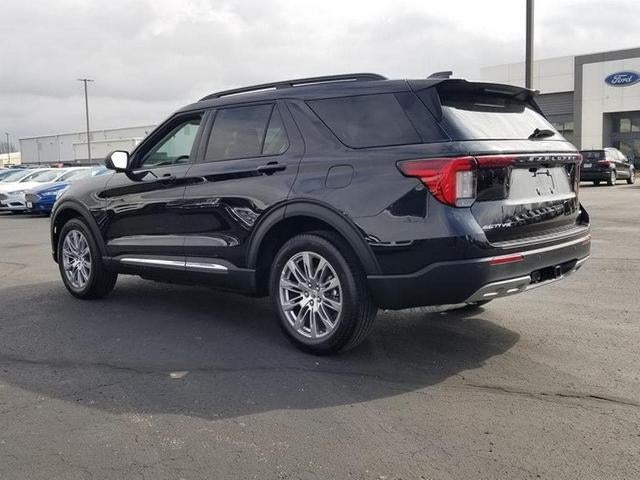 2025 Ford Explorer Active 4WD