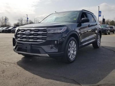 2025 Ford Explorer Active 4WD