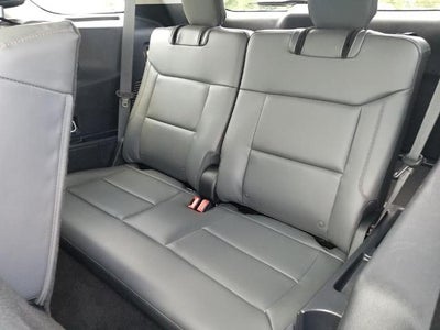 2025 Ford Explorer Active 4WD