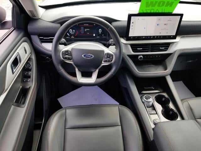 2025 Ford Explorer Active 4WD