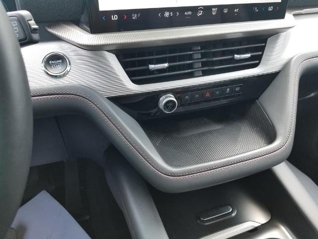 2025 Ford Explorer Active 4WD