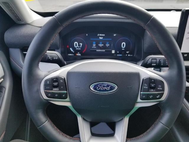 2025 Ford Explorer Active 4WD
