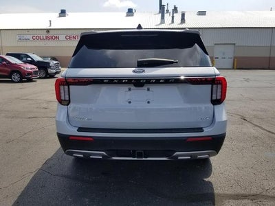 2025 Ford Explorer Active 4WD