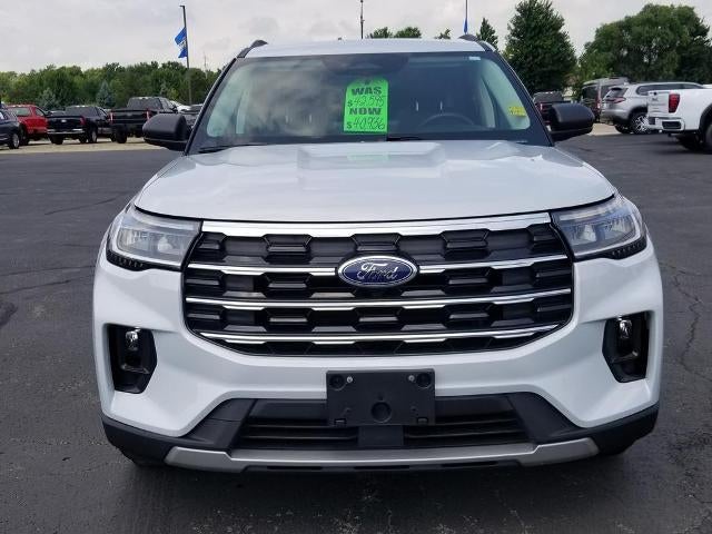 2025 Ford Explorer Active 4WD