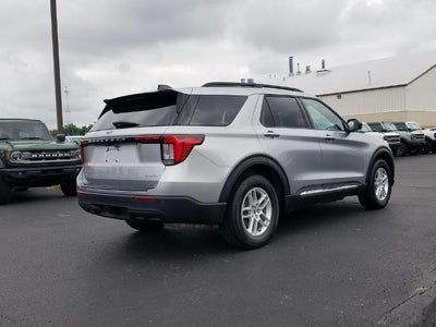 2025 Ford Explorer Active 4WD