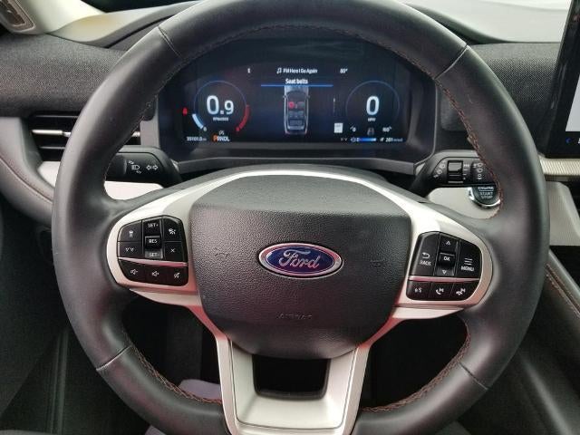 2025 Ford Explorer Active 4WD