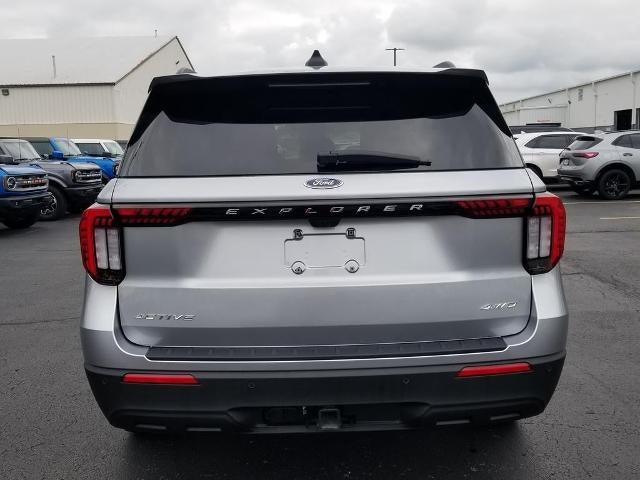 2025 Ford Explorer Active 4WD