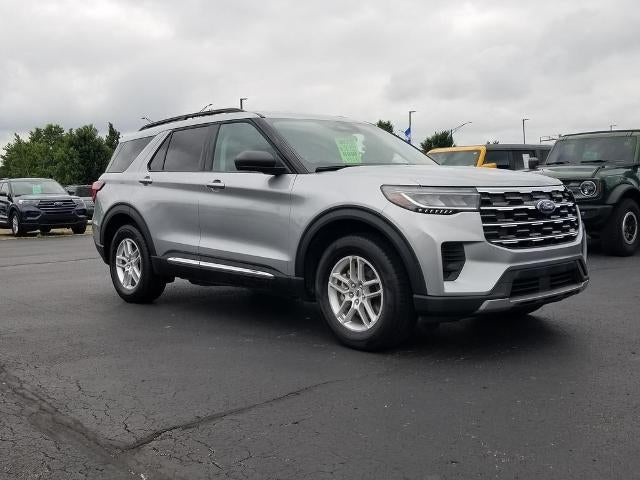 2025 Ford Explorer Active 4WD