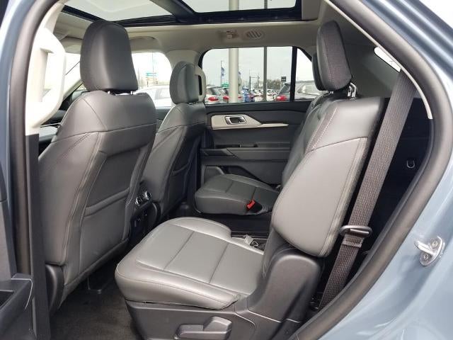 2025 Ford Explorer Active 4WD