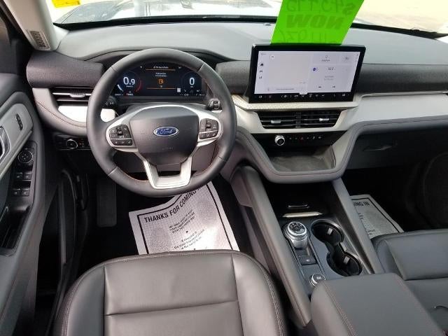 2025 Ford Explorer Active 4WD
