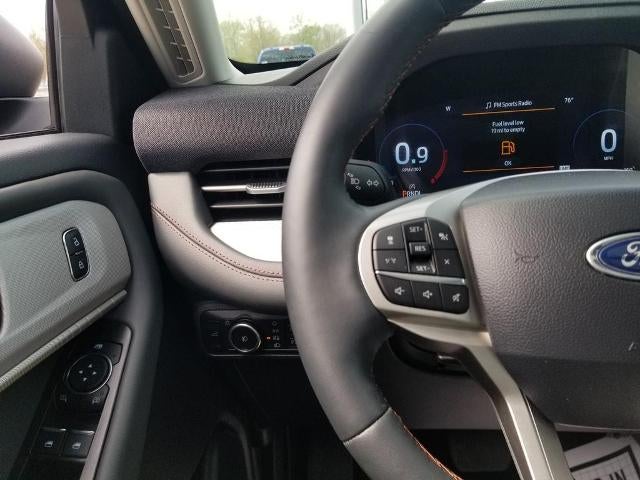 2025 Ford Explorer Active 4WD
