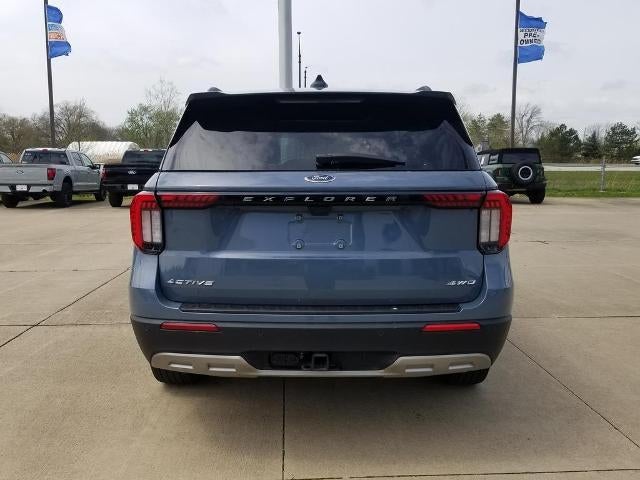 2025 Ford Explorer Active 4WD