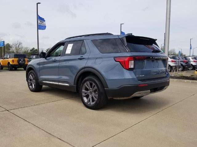 2025 Ford Explorer Active 4WD