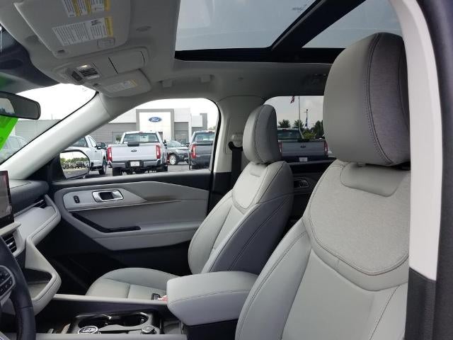 2025 Ford Explorer Active 4WD