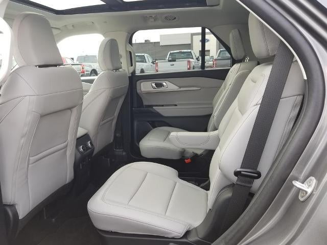 2025 Ford Explorer Active 4WD
