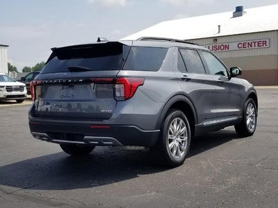 2025 Ford Explorer Active 4WD
