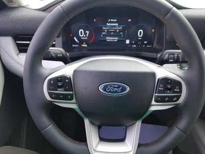2025 Ford Explorer Active 4WD
