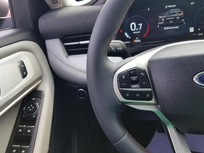 2025 Ford Explorer Active 4WD