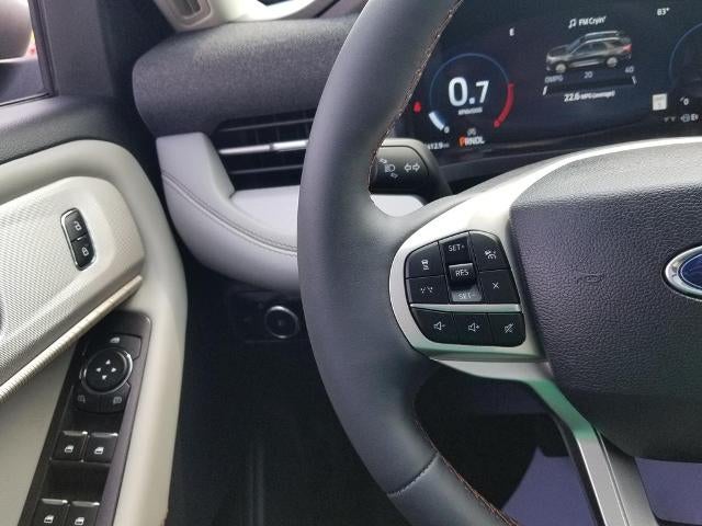 2025 Ford Explorer Active 4WD