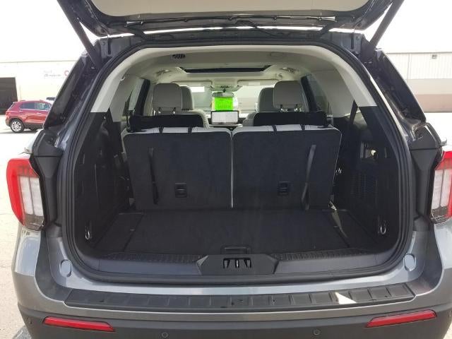 2025 Ford Explorer Active 4WD