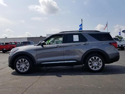 2025 Ford Explorer Active 4WD