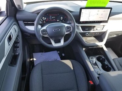 2025 Ford Explorer Active 4WD