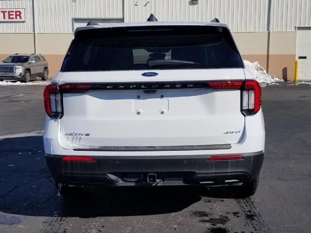 2025 Ford Explorer Active 4WD
