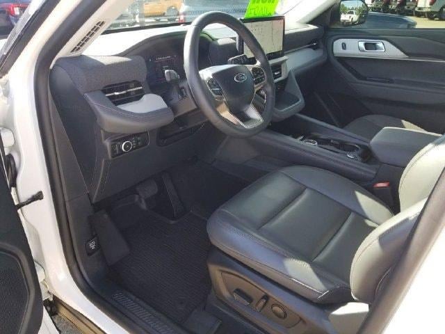 2025 Ford Explorer Active 4WD