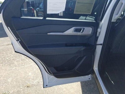 2025 Ford Explorer Active 4WD