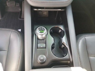 2025 Ford Explorer Active 4WD