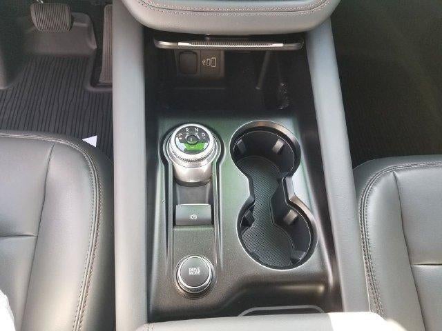 2025 Ford Explorer Active 4WD