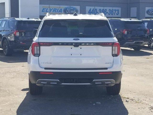 2025 Ford Explorer Active 4WD