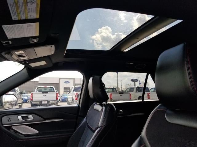 2025 Ford Explorer ST 4WD