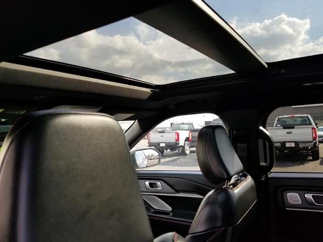 2025 Ford Explorer ST 4WD