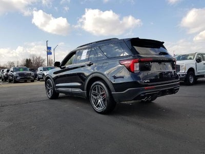 2025 Ford Explorer ST 4WD