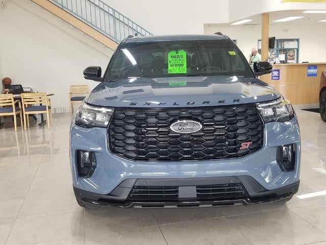 2025 Ford Explorer ST 4WD