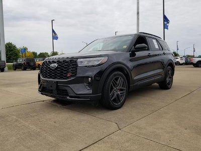 2025 Ford Explorer ST 4WD