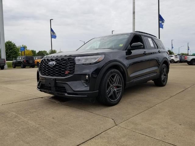 2025 Ford Explorer ST 4WD